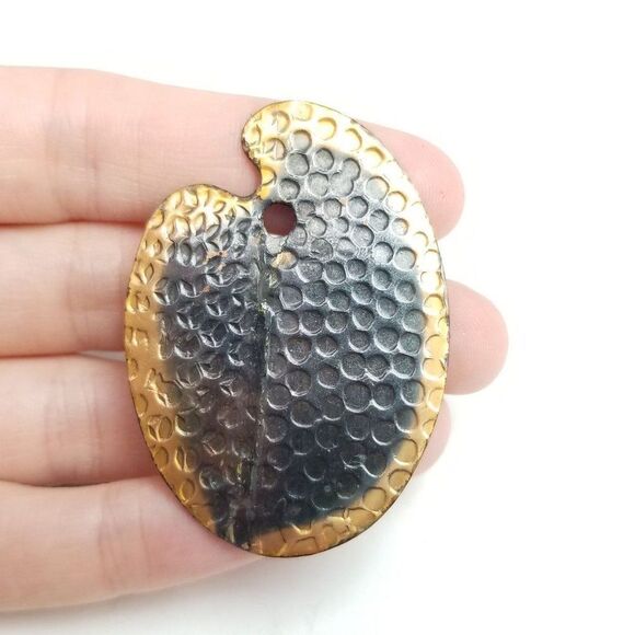 Vintage Genuine Copper Hammered Textured Paint Pallet Shaped Brooch, Retro Pin - Picture 1 of 7